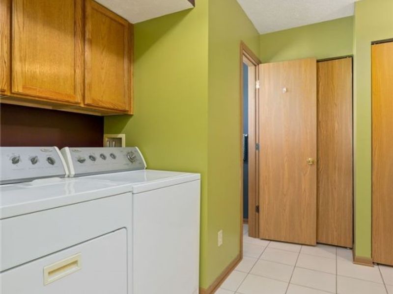 808 Doty Drive , Wadsworth, OH 44281 Photo 15
