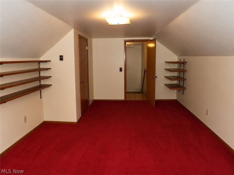 5960 Lasater Drive NW, Canton, OH 44718 Photo 16