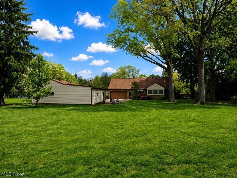 5960 Lasater Drive NW, Canton, OH 44718 Photo 6