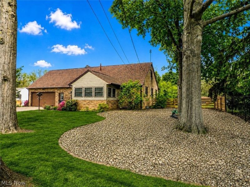 5960 Lasater Drive NW, Canton, OH 44718 Photo 8