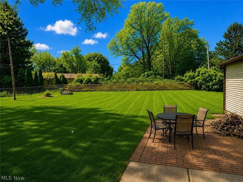 5960 Lasater Drive NW, Canton, OH 44718 Photo 9
