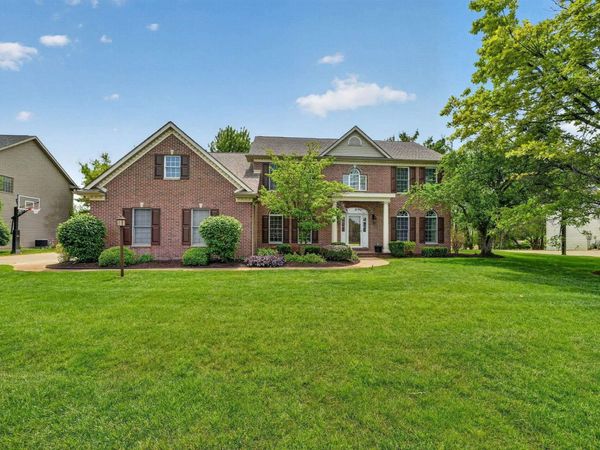 14296 Parkridge Drive, Granger, IN 46530