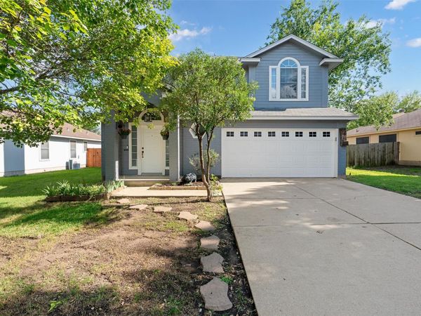 120 Meadowside DR, Hutto, TX 78634