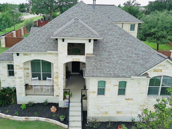 102 McCoy CIR, Bastrop, TX 78602