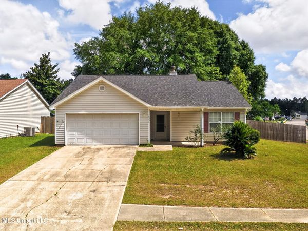 16351 Greenglade Drive, Gulfport, MS 39503