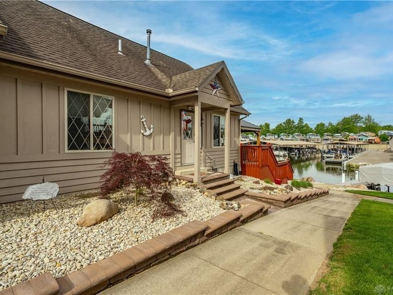 11270 Northlake Place, Lakeview, OH 43331 Photo 3