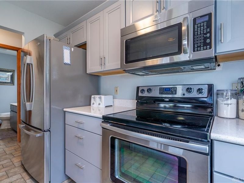 11270 Northlake Place, Lakeview, OH 43331 Photo 8