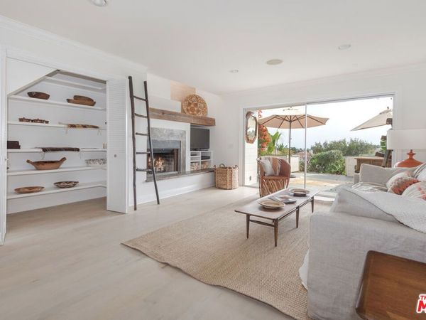 28711 Pacific Coast Highway, Unit 6, Malibu, CA 90265