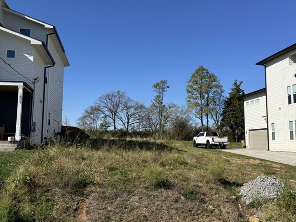 1527 E Stewarts Ln , Unit 4, Nashville, TN 37218