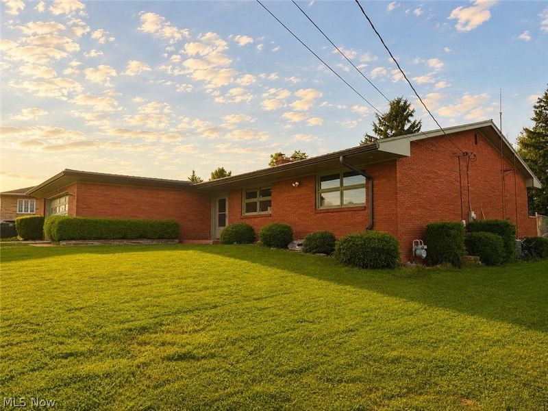 4309 Southeast Drive , Steubenville, OH 43953 Photo 2