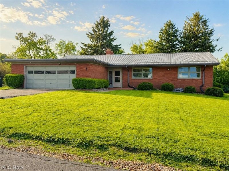 4309 Southeast Drive , Steubenville, OH 43953 Photo 3
