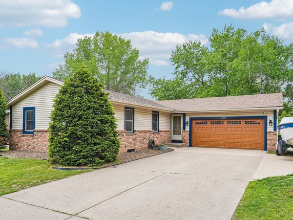 14725 Dory Court, Apple Valley, MN 55124