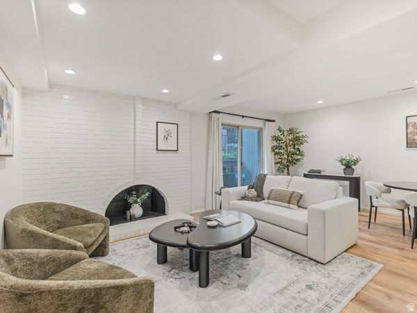4852 S HIGHLAND CIR , Unit #1, Holladay, UT 84117