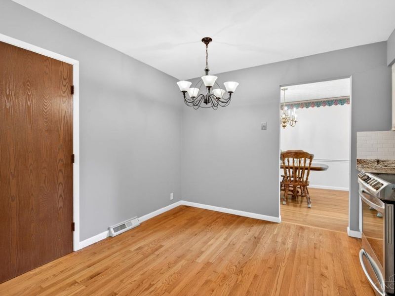 3999 Philnoll Drive, Cincinnati, OH 45247 Photo 13