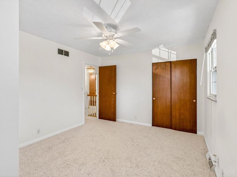 3999 Philnoll Drive, Cincinnati, OH 45247 Photo 25