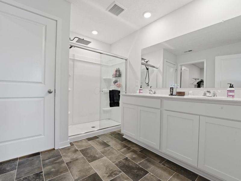 5880 Annaberg Drive, Columbus, OH 43232 Photo 28