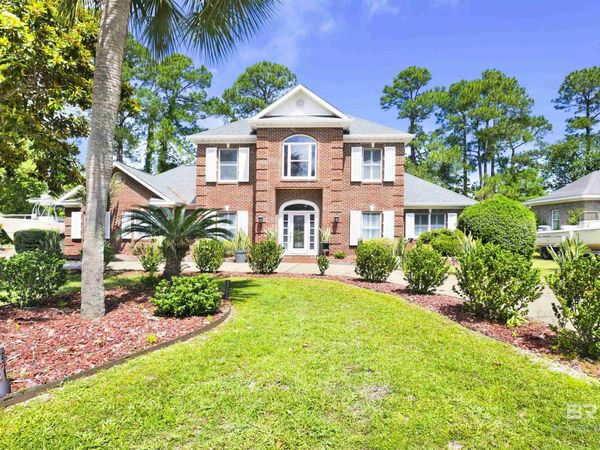 636 Magnolia Circle, Gulf Shores, AL 36542