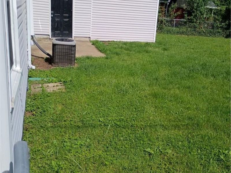 2217 S Hadley Road, Springfield, OH 45505 Photo 12