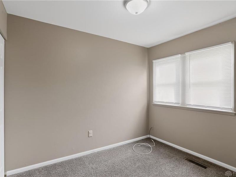 2217 S Hadley Road, Springfield, OH 45505 Photo 13