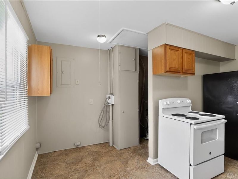 2217 S Hadley Road, Springfield, OH 45505 Photo 18