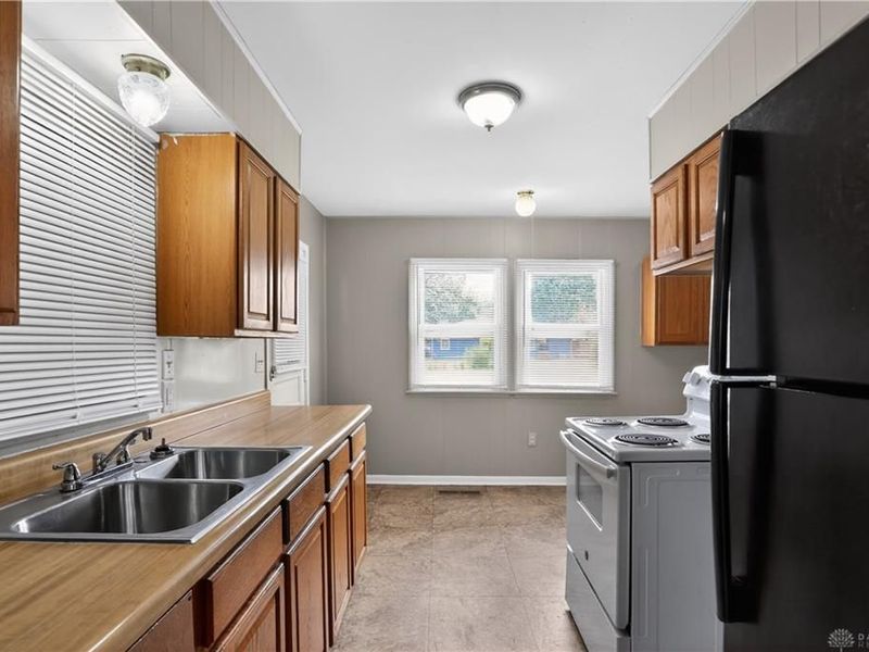 2217 S Hadley Road, Springfield, OH 45505 Photo 20