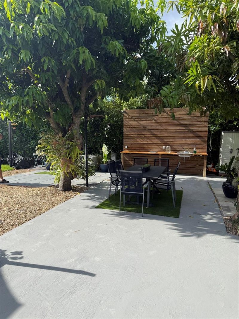 3280 SW 16th Ter , Miami, FL 33145 Photo