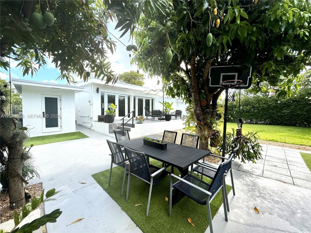 3280 SW 16th Ter , Miami, FL 33145 Photo
