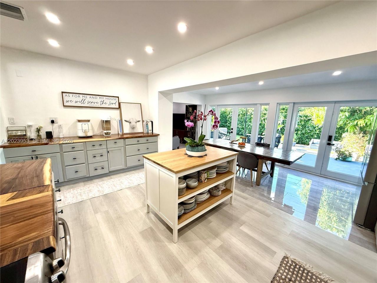 3280 SW 16th Ter , Miami, FL 33145 Photo