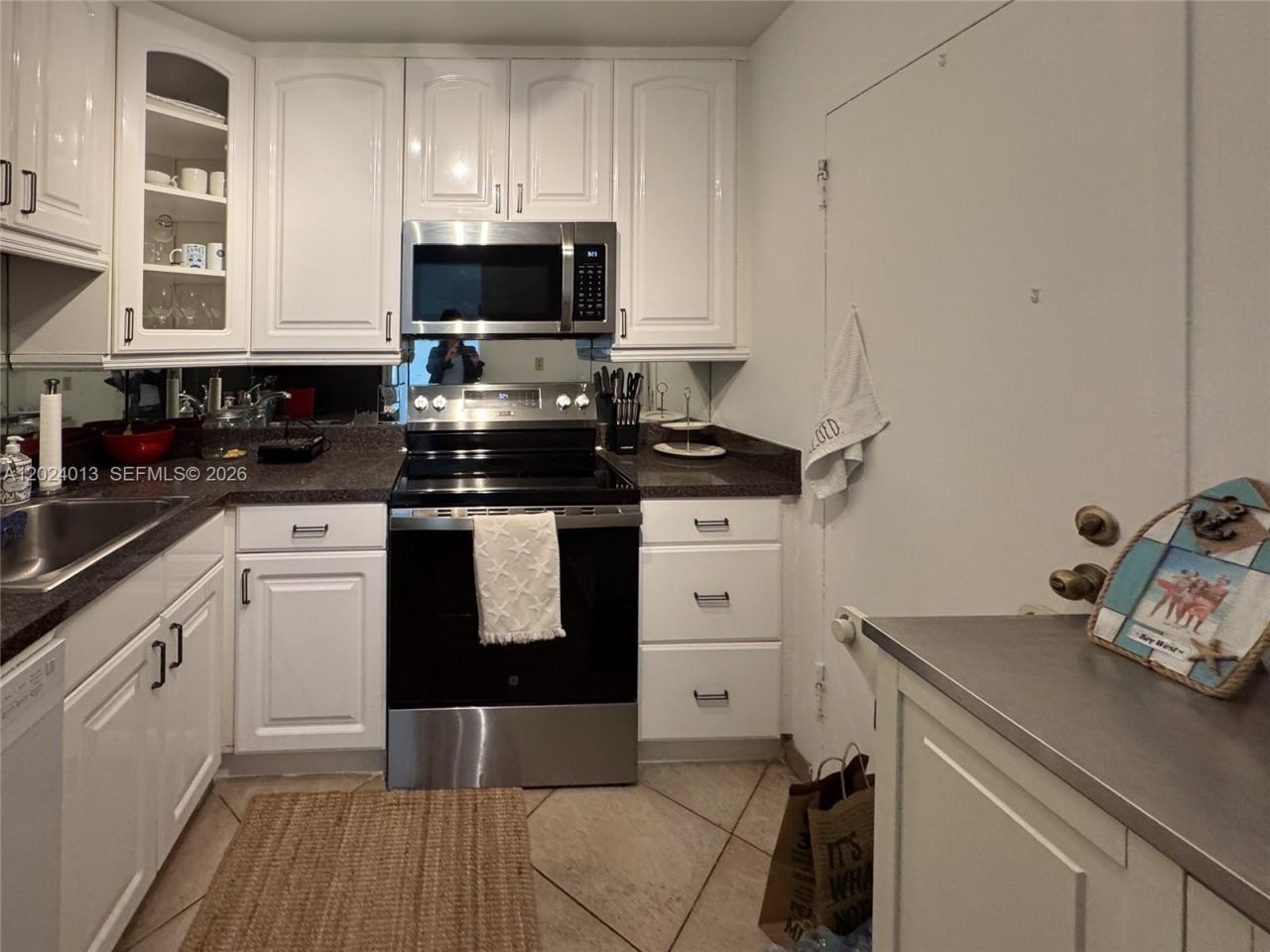 800 West Ave , Unit 823, Miami Beach, FL 33139 Photo