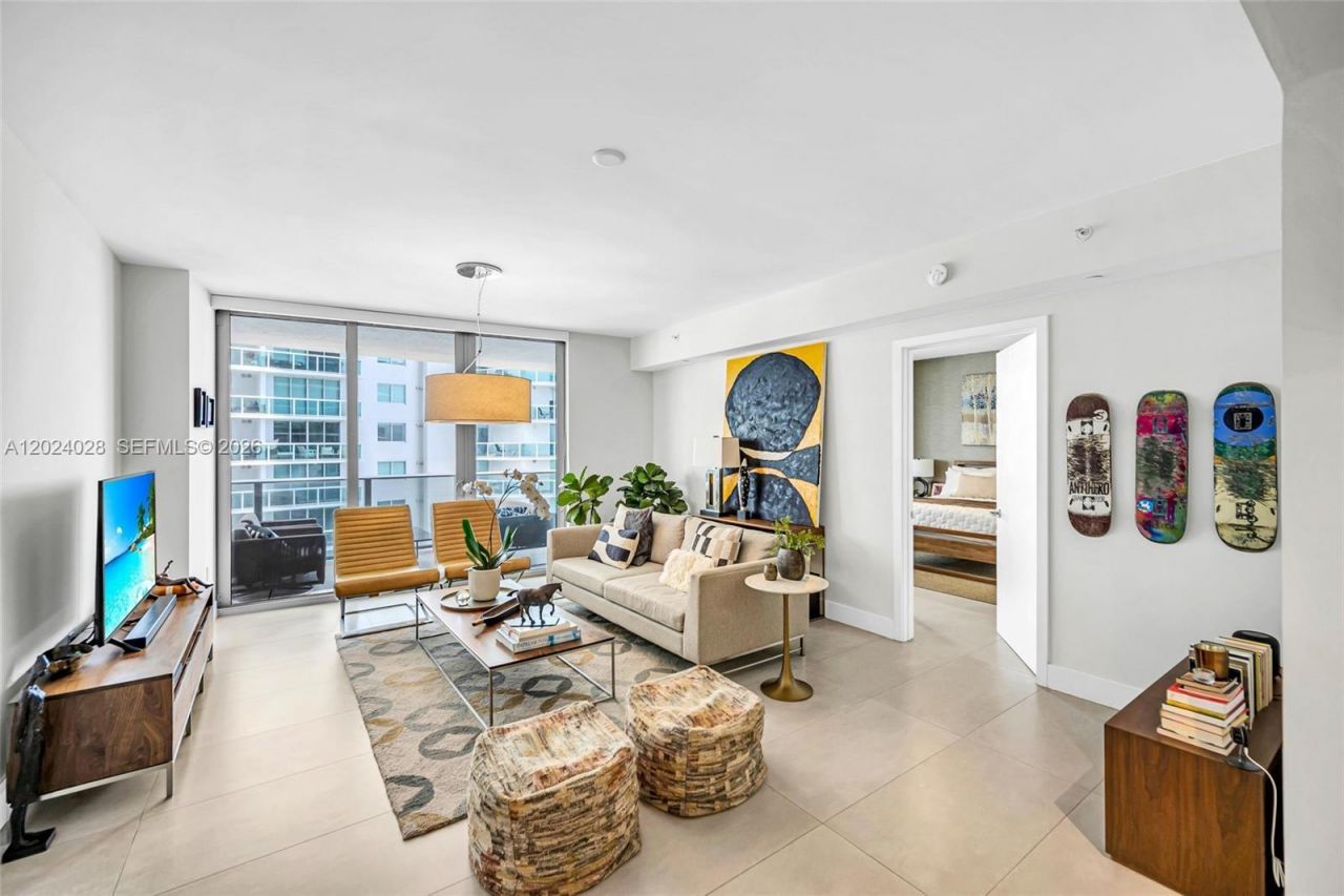 488 NE 18th St, Unit 2011, Miami, FL 33132 Photo