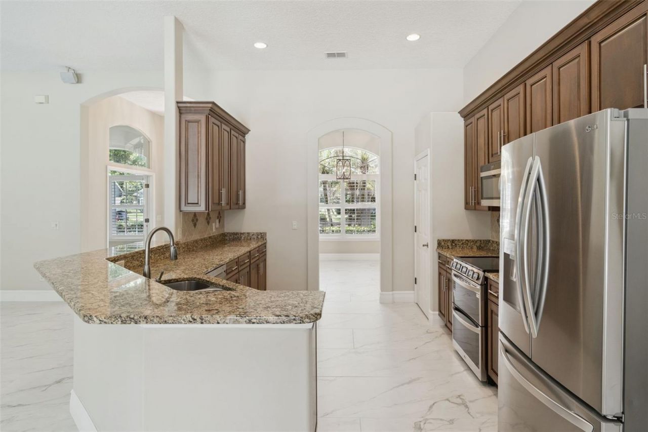 2230 Ridgewind Way , Windermere, FL 34786 Photo