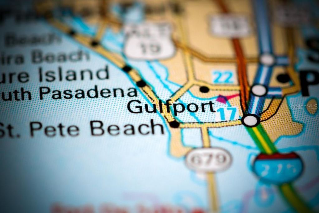 5009 9th Avenue S, Gulfport, FL 33707 Photo