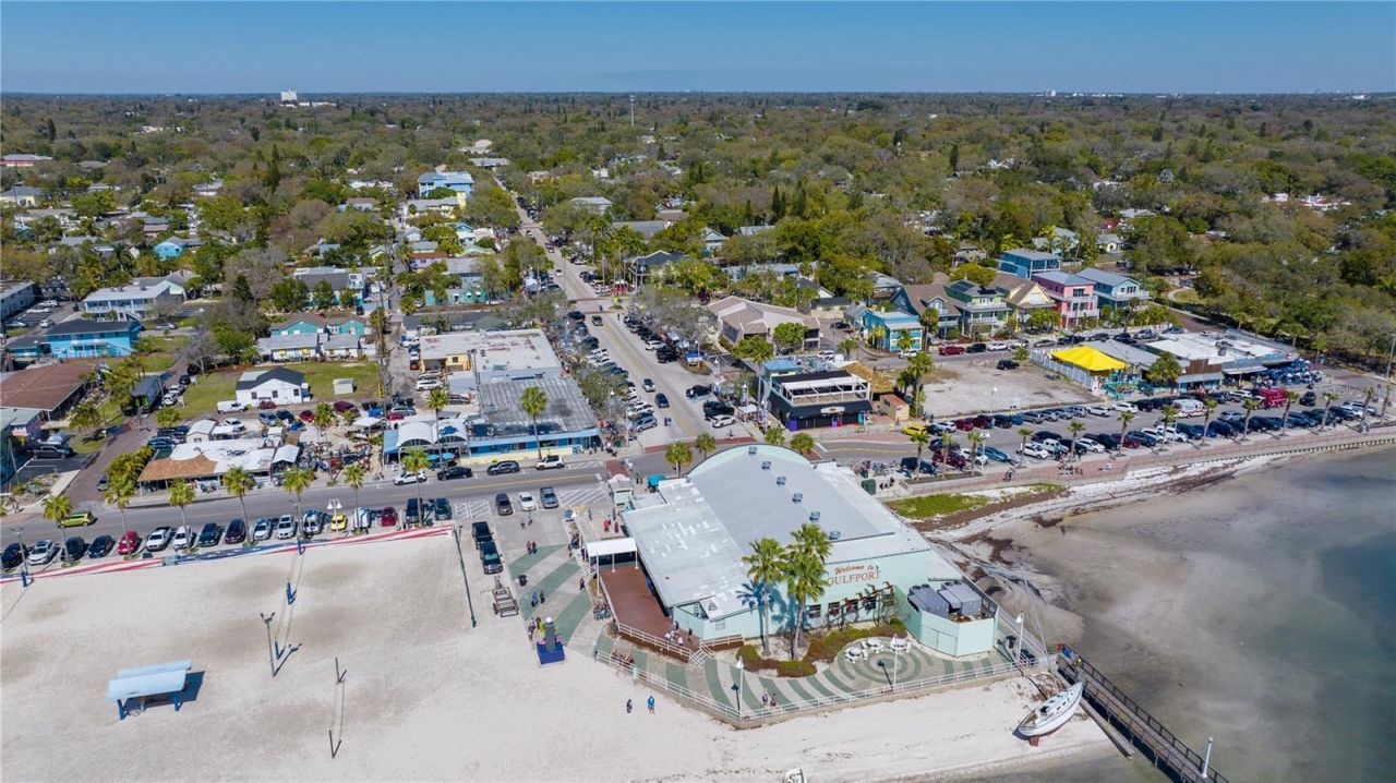 5009 9th Avenue S, Gulfport, FL 33707 Photo