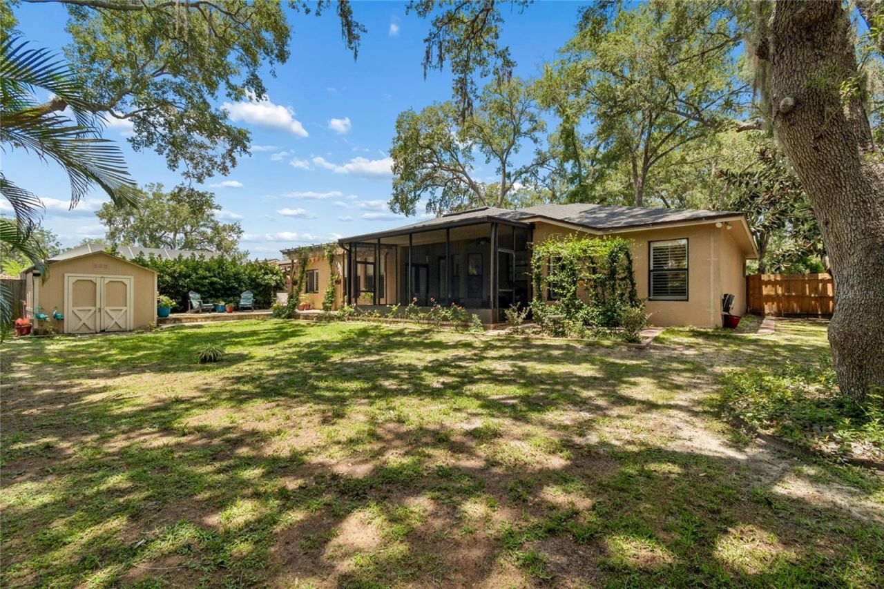3602 Arlington Oaks Court, Tampa, FL 33618 Photo