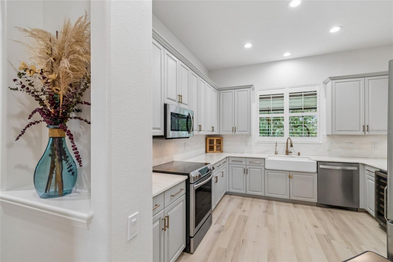 3602 Arlington Oaks Court, Tampa, FL 33618 Photo