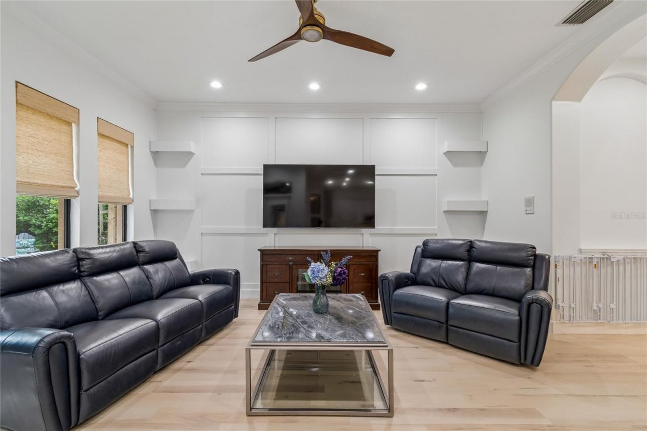 3602 Arlington Oaks Court, Tampa, FL 33618 Photo