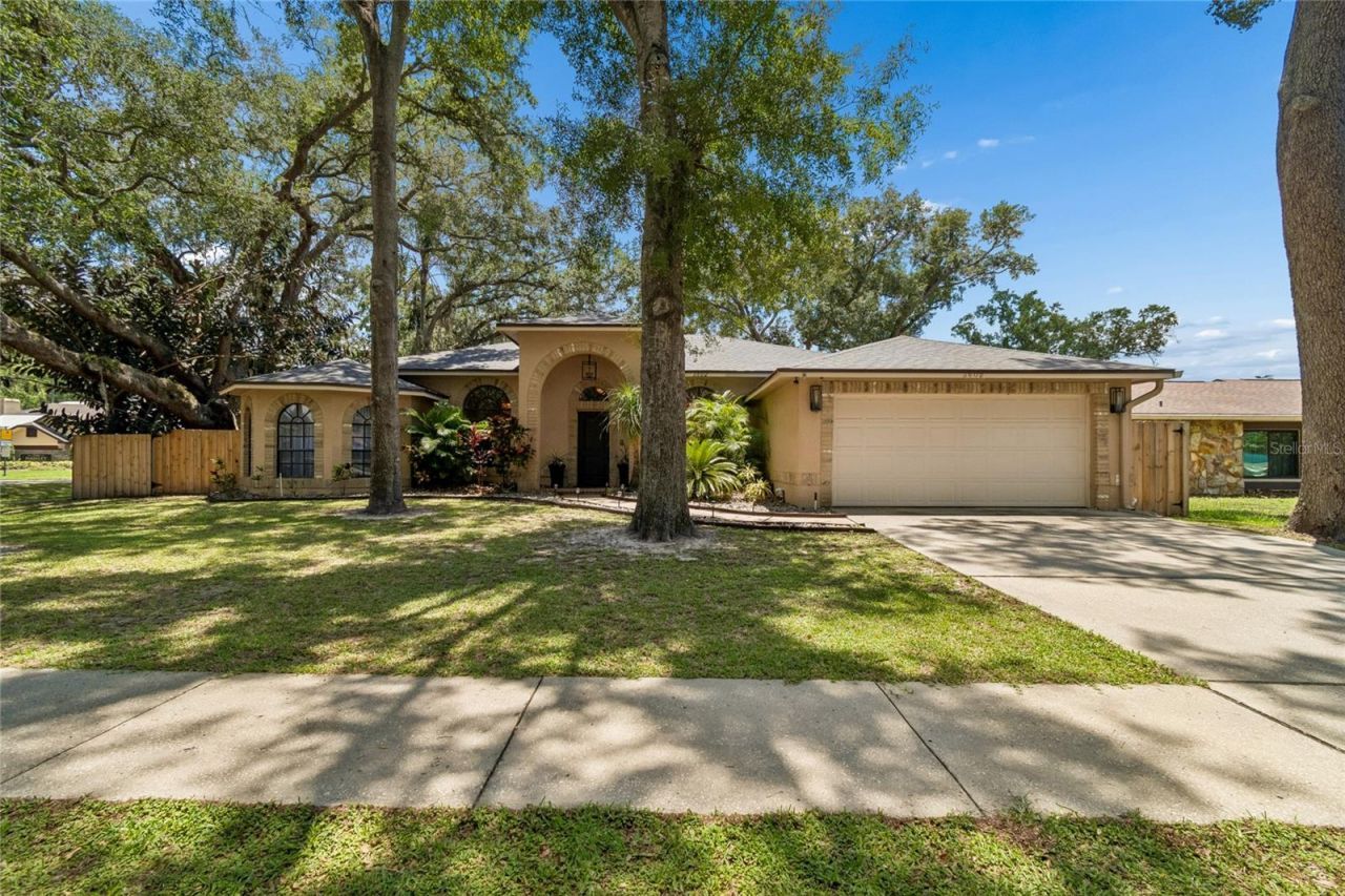 3602 Arlington Oaks Court, Tampa, FL 33618 Photo