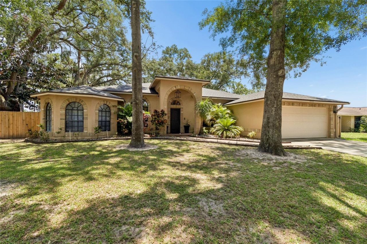 3602 Arlington Oaks Court, Tampa, FL 33618 Photo