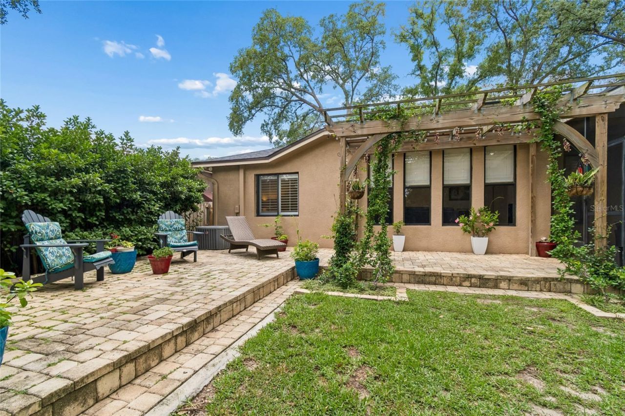 3602 Arlington Oaks Court, Tampa, FL 33618 Photo