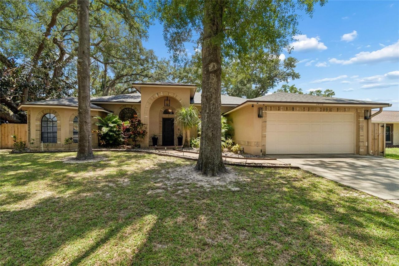 3602 Arlington Oaks Court, Tampa, FL 33618 Photo