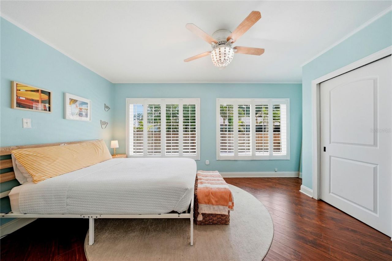 955 Indian Rocks Road S, Largo, FL 33770 Photo