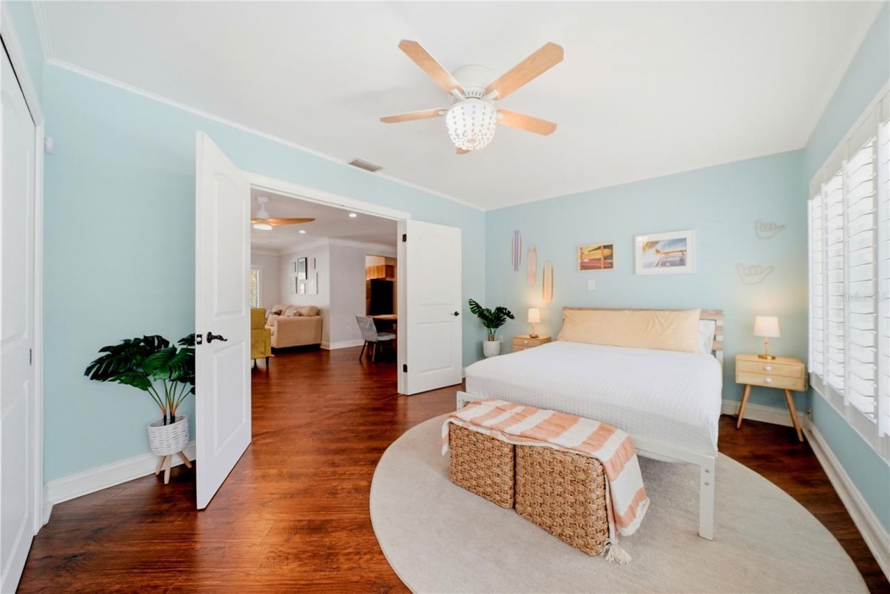 955 Indian Rocks Road S, Largo, FL 33770 Photo