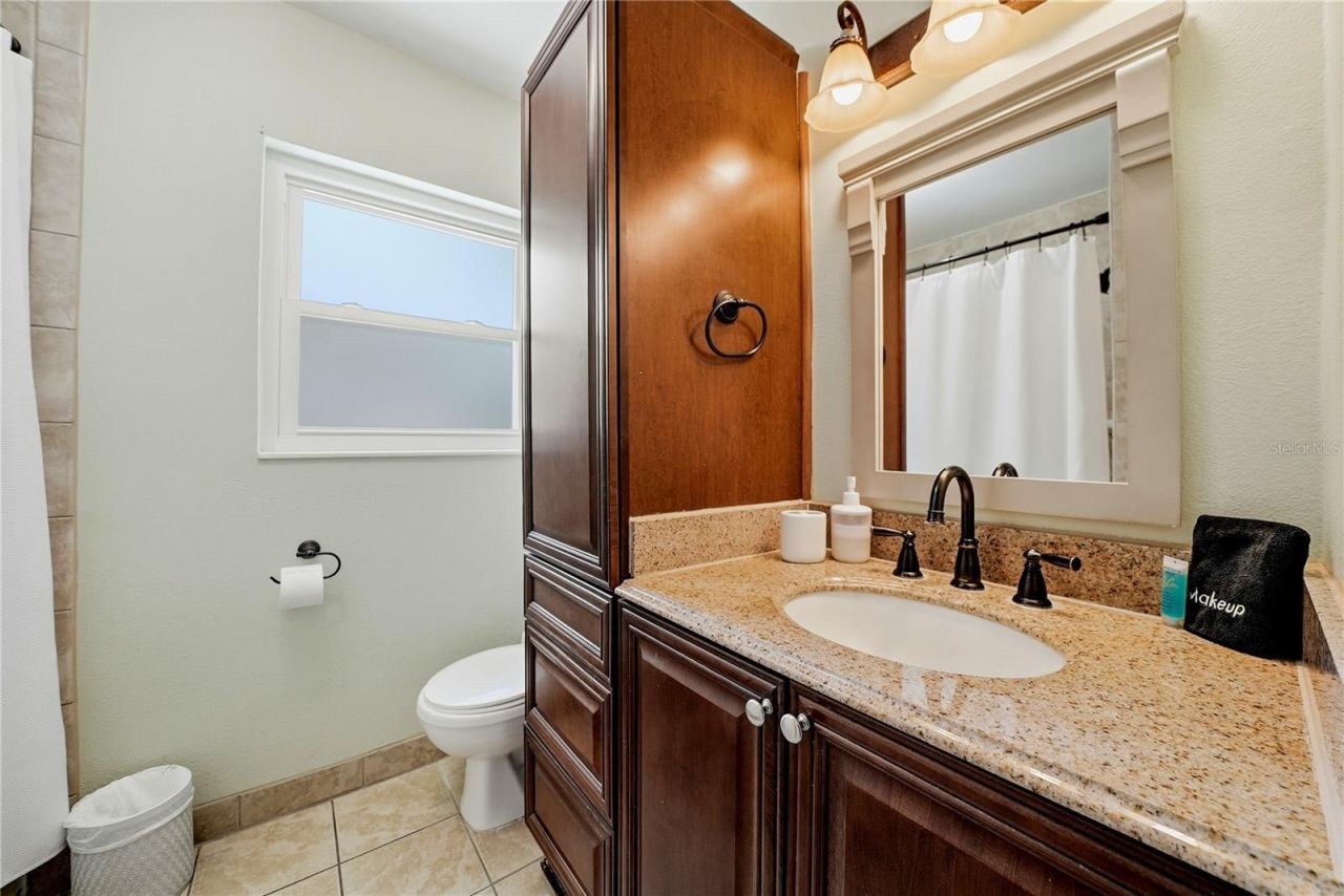 955 Indian Rocks Road S, Largo, FL 33770 Photo