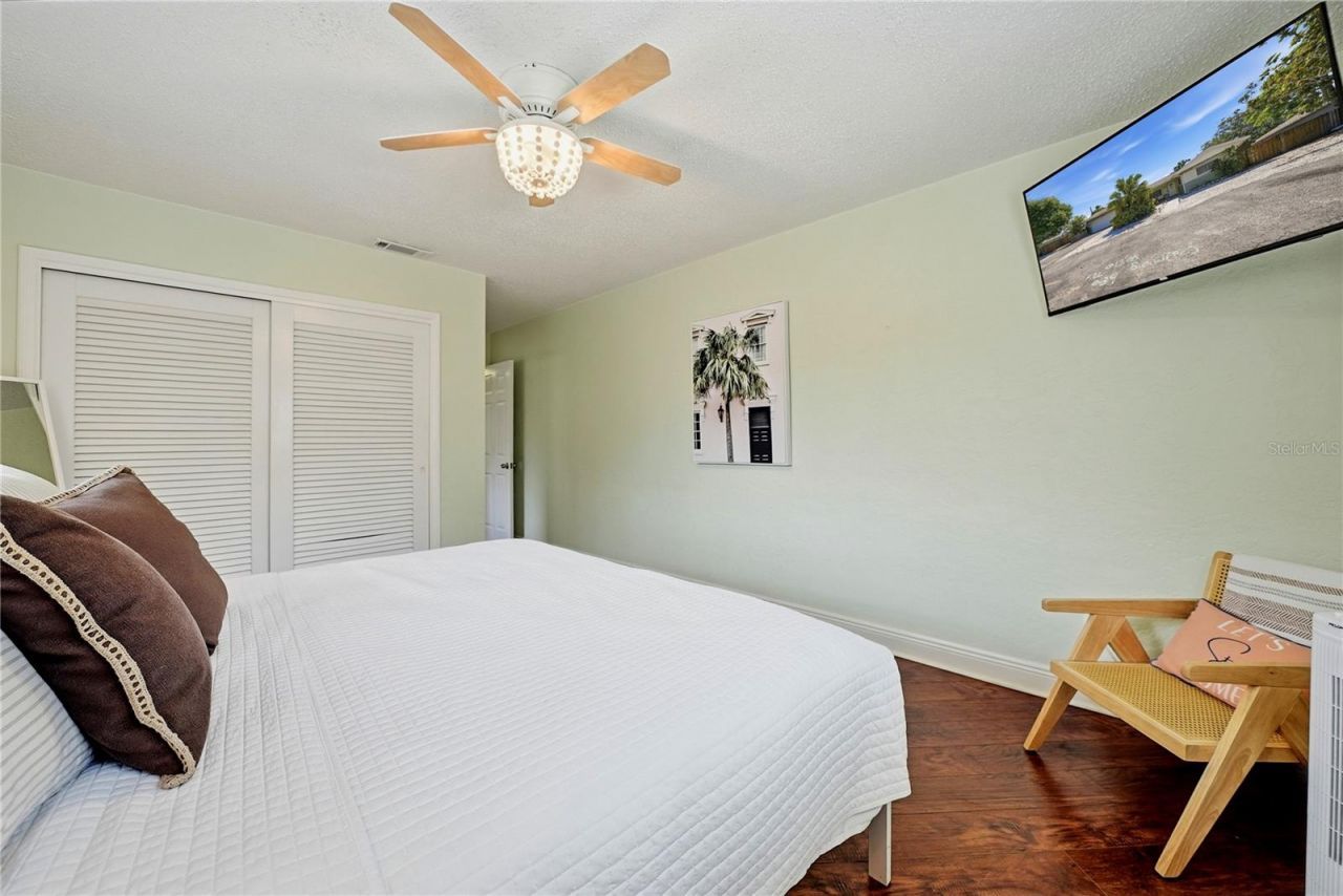 955 Indian Rocks Road S, Largo, FL 33770 Photo