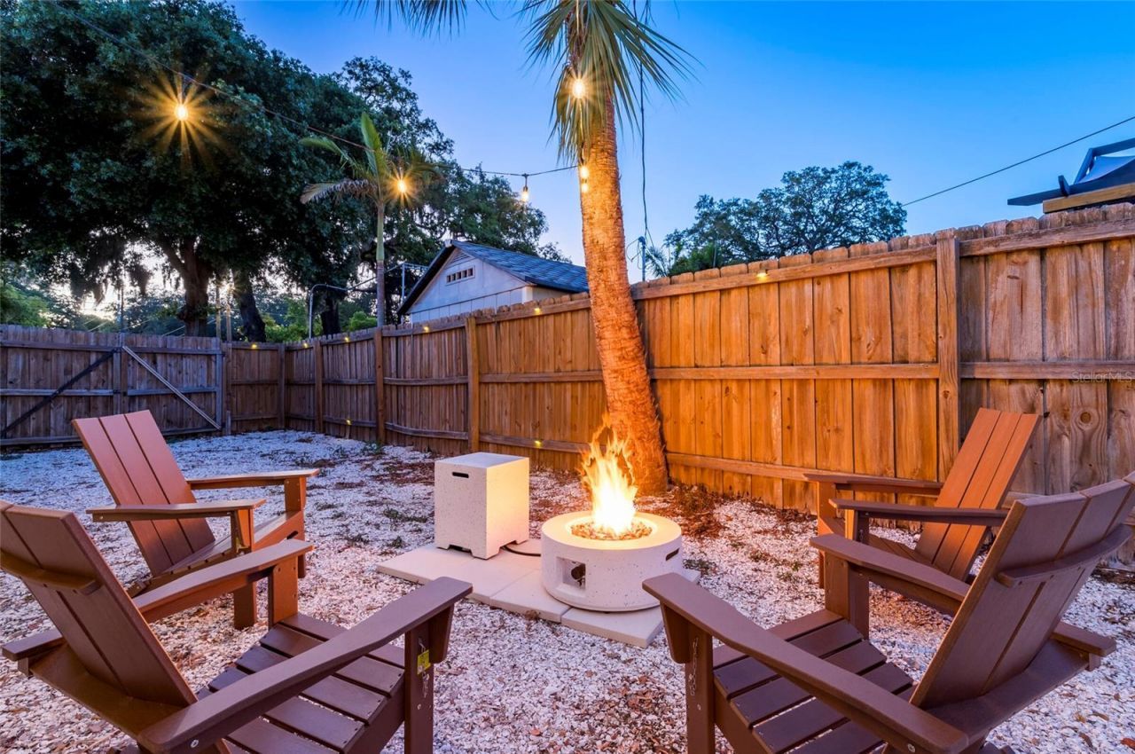 955 Indian Rocks Road S, Largo, FL 33770 Photo