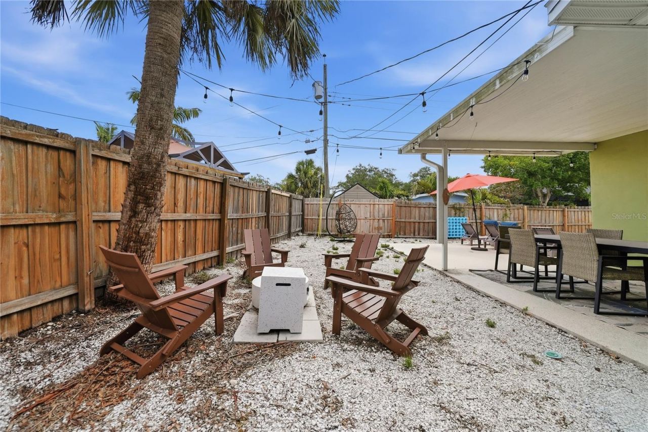 955 Indian Rocks Road S, Largo, FL 33770 Photo