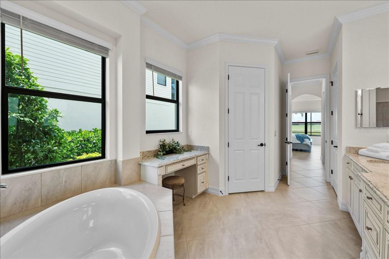 5732 Mulligan Way, Lakewood Ranch, FL 34211 Photo