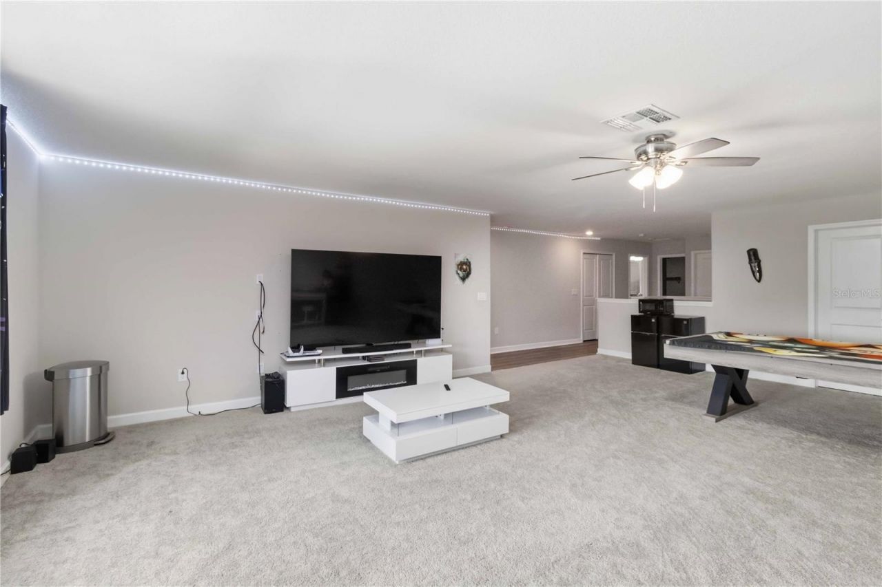 9918 Ivory Drive , Ruskin, FL 33573 Photo