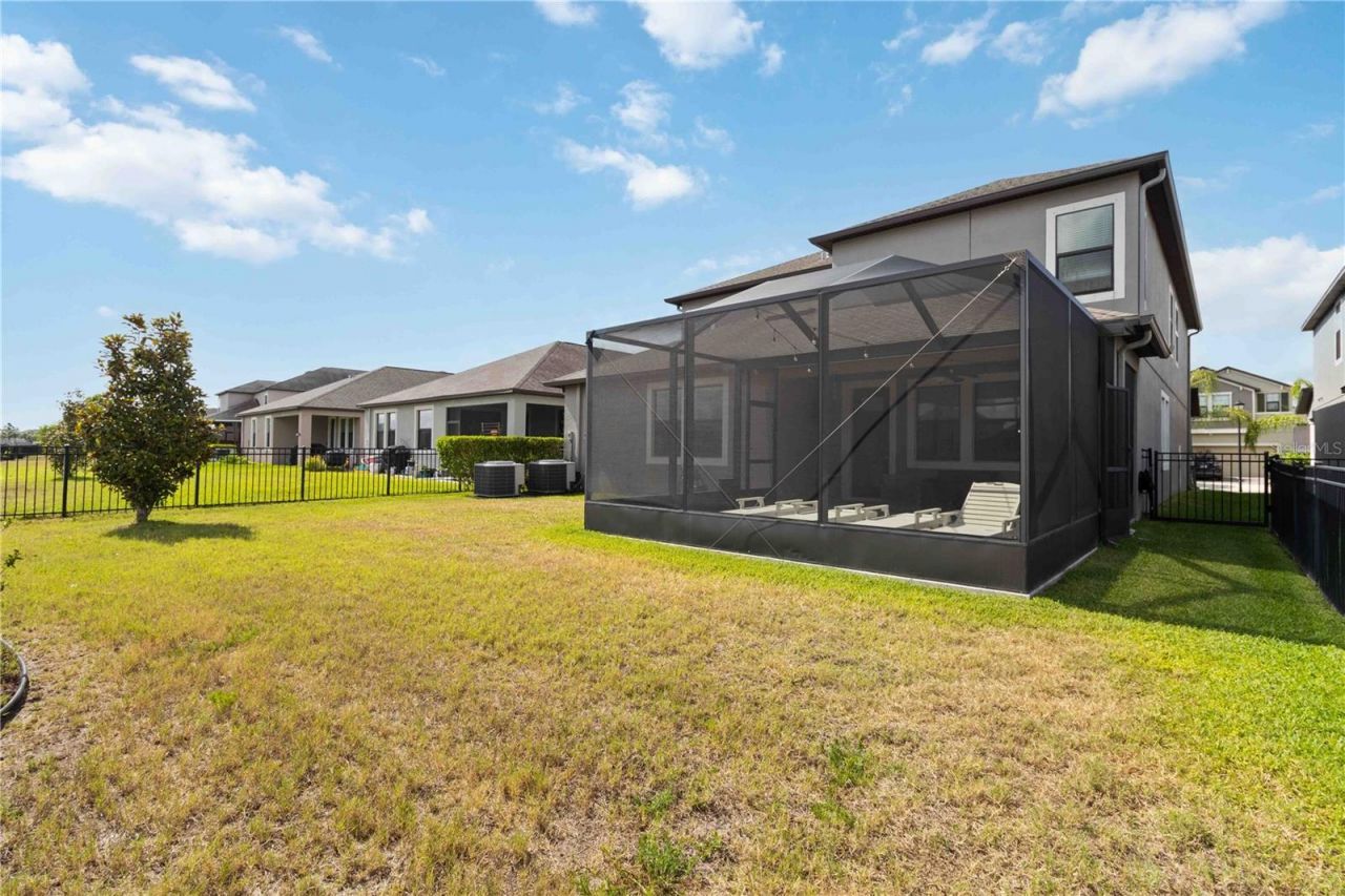 9918 Ivory Drive , Ruskin, FL 33573 Photo