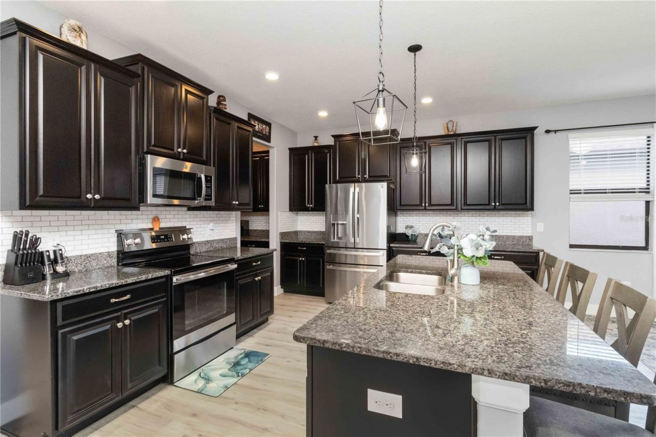 9918 Ivory Drive , Ruskin, FL 33573 Photo